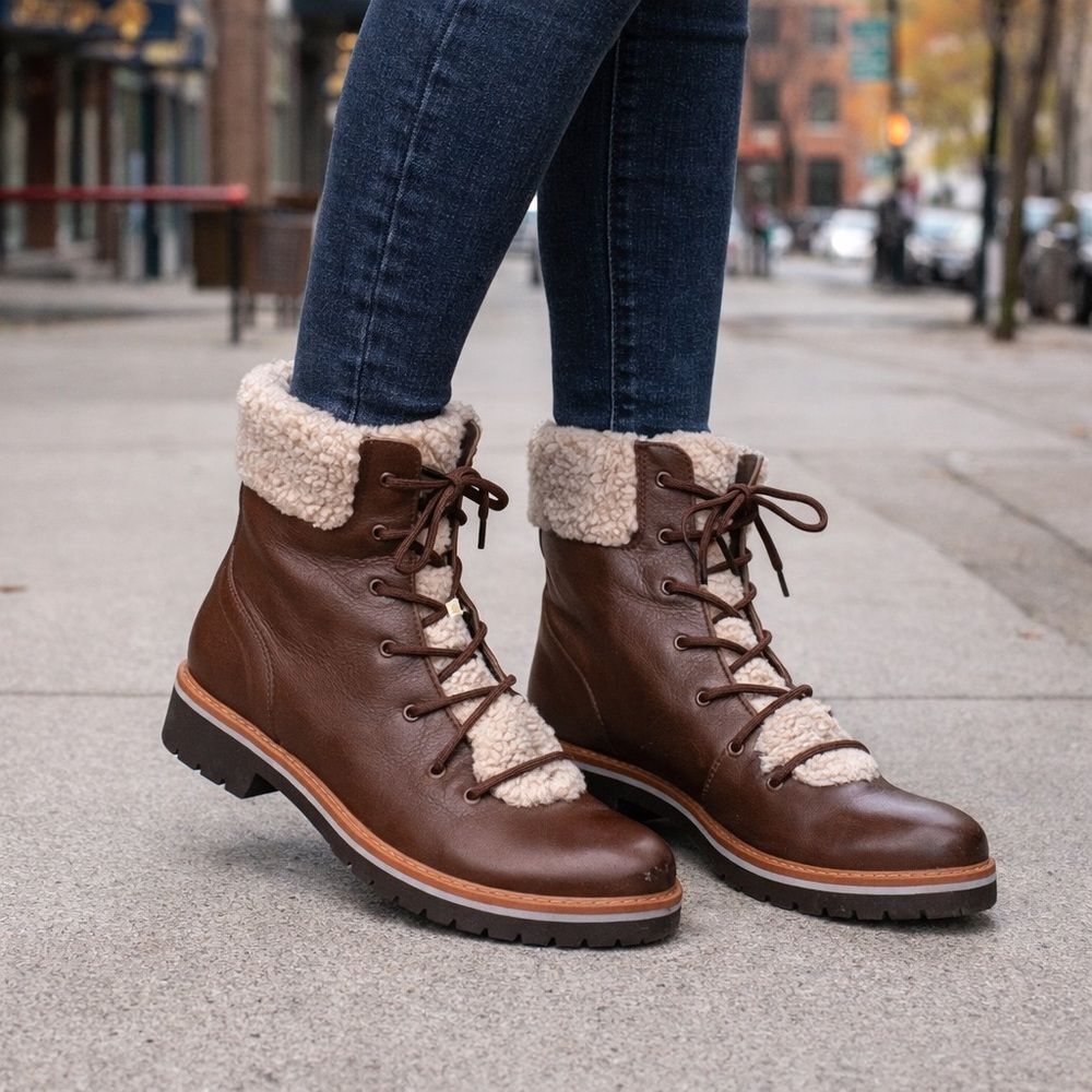Tommy Hilfiger TWROn2-T Brown Leather Sherpa Trim Ankle Boots Cozy Lace-Up